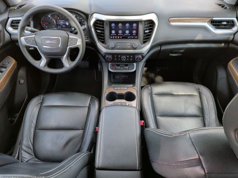 Used 2023 GMC Acadia SLE w/ Driver Convenience Package FWD image 28