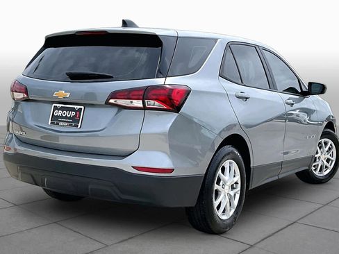 Used 2024 Chevrolet Equinox LS FWD image 12