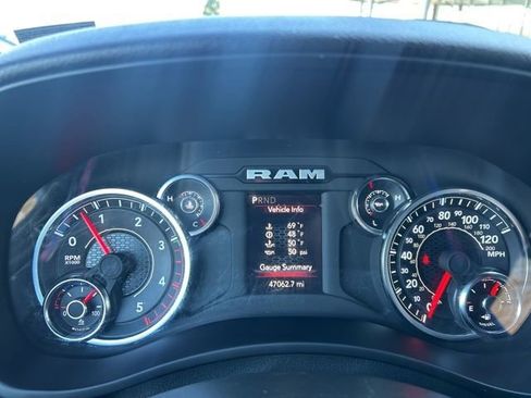 Used 2024 RAM 3500 Big Horn image 15