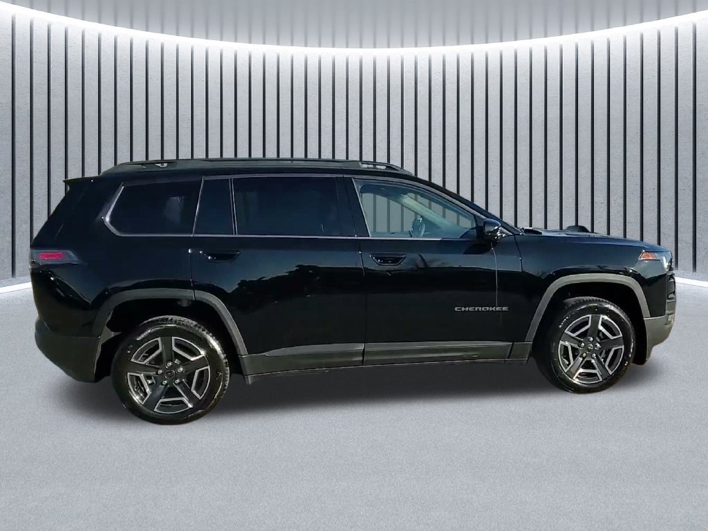 New 2026 Jeep Cherokee Laredo AWD/4WD image 5