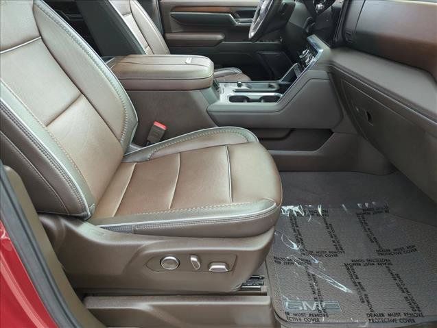 Used 2024 GMC Sierra 3500 Denali w/ Denali Reserve Package AWD/4WD image 22
