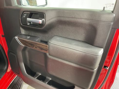 Used 2021 GMC Sierra 1500 SLT image 25
