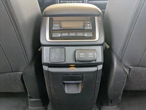 Used 2022 Subaru Ascent Onyx Edition AWD/4WD image 18