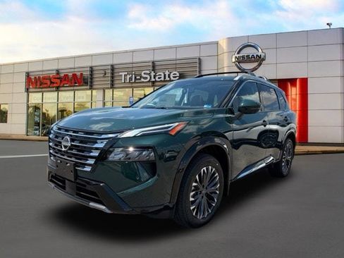 New 2026 Nissan Rogue Platinum AWD/4WD image 2