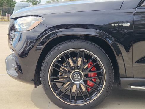 Used 2025 Mercedes-Benz GLS 63 AMG GLS 63 AMG image 10