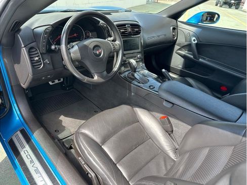 Used 2008 Chevrolet Corvette Coupe w/ Preferred Equipment Group RWD image 15