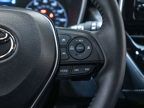 Used 2024 Toyota Corolla SE w/ SE Package image 27