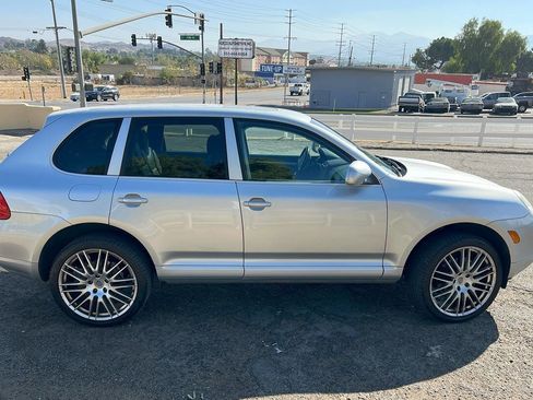 Used 2006 Porsche Cayenne image 5