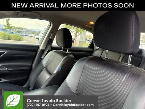 Used 2016 Nissan Altima 2.5 SR FWD image 11