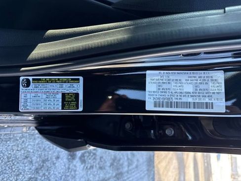 Certified 2025 MAZDA CX-30 2.5 Turbo w/ Premium Plus Pkg image 27