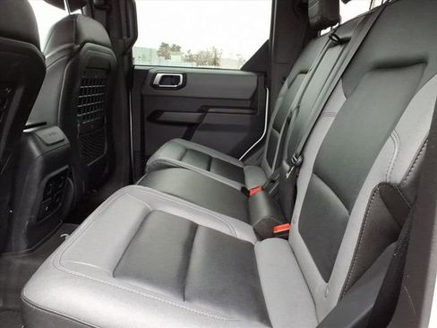 Used 2024 Ford Bronco Big Bend AWD/4WD image 14