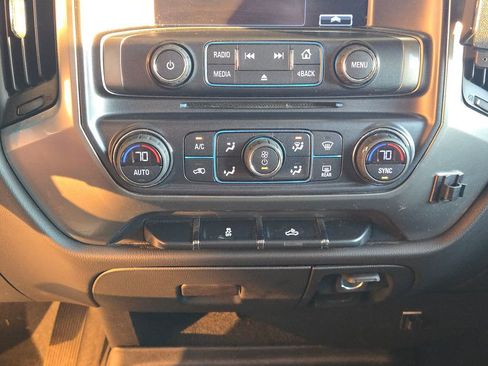 Used 2017 Chevrolet Silverado 1500 LT w/ All Star Edition image 18