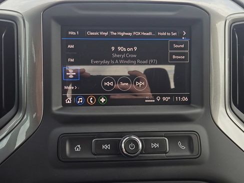 Used 2026 Chevrolet Silverado 1500 Custom AWD/4WD image 21