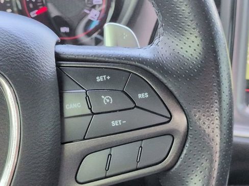 Used 2022 Dodge Challenger GT RWD image 21