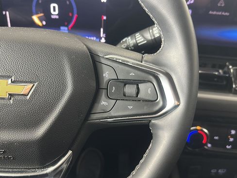 Used 2024 Chevrolet TrailBlazer LT w/ LT Cold Weather Package AWD/4WD image 9
