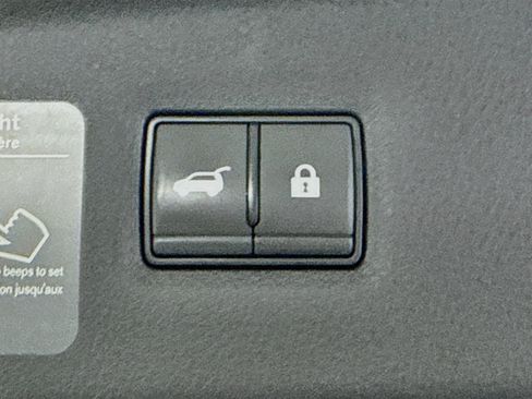 Used 2023 INFINITI QX50 Luxe FWD image 30