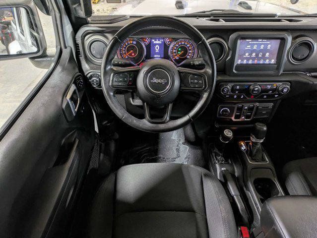 Certified 2022 Jeep Gladiator Sport AWD/4WD image 16