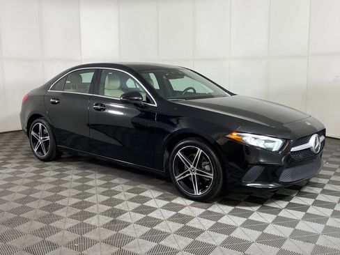 Used 2022 Mercedes-Benz A 220 4MATIC image 7