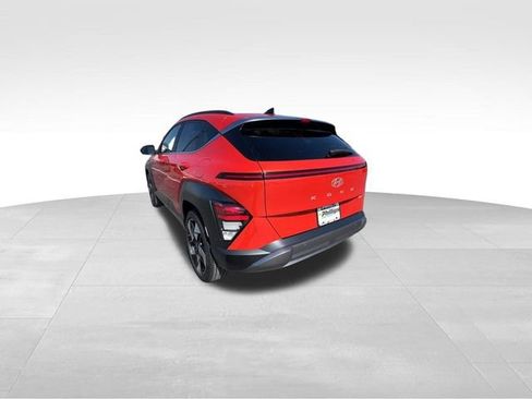 Used 2024 Hyundai Kona Limited FWD image 8