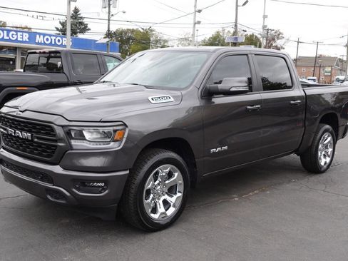 Used 2022 RAM 1500 Big Horn AWD/4WD image 2