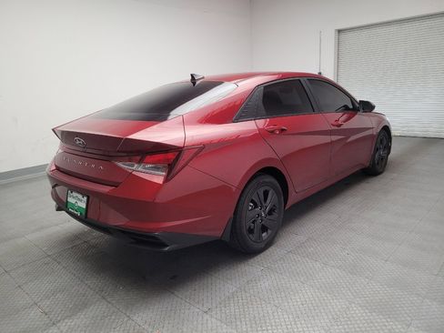 Used 2023 Hyundai Elantra SEL image 9