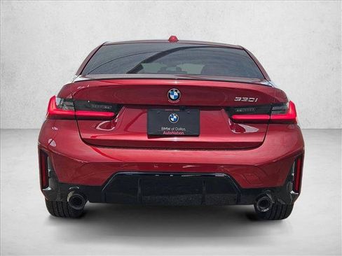 Used 2026 BMW 330i Sedan w/ M Sport Package RWD image 7