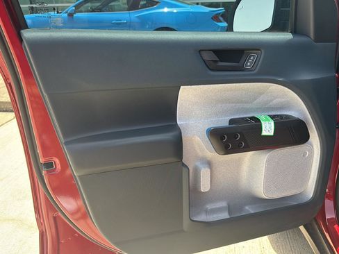 New 2025 Ford Maverick XLT w/ XLT Luxury Package image 16