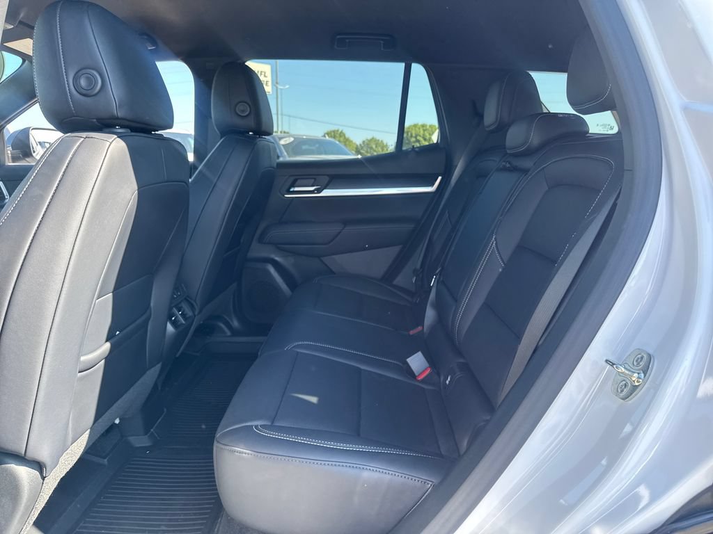 New 2027 GMC Terrain Elevation w/ Elevation Premium Package FWD image 12