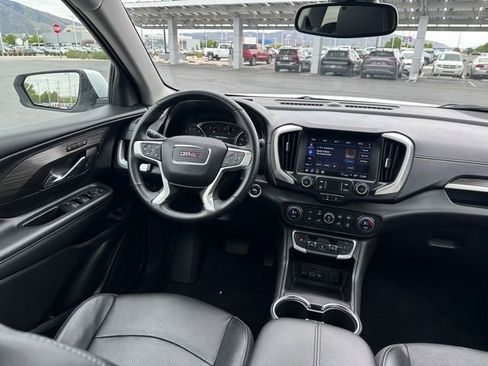 Certified 2024 GMC Terrain SLT AWD/4WD image 17