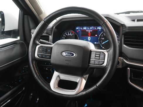 Used 2024 Ford Expedition Max XLT AWD/4WD image 19