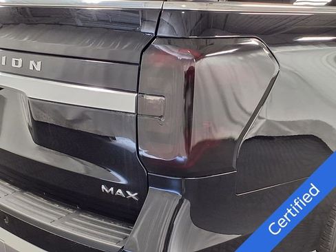 Used 2023 Ford Expedition Max Platinum AWD/4WD image 11
