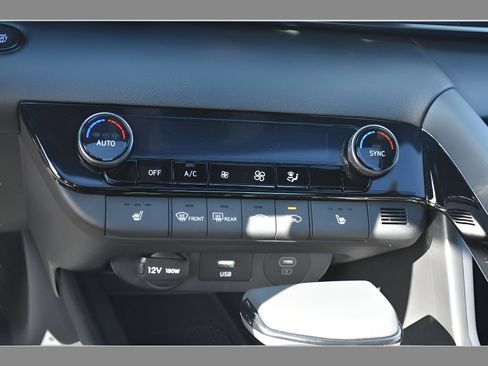 New 2026 Hyundai Elantra SEL Sport FWD image 23