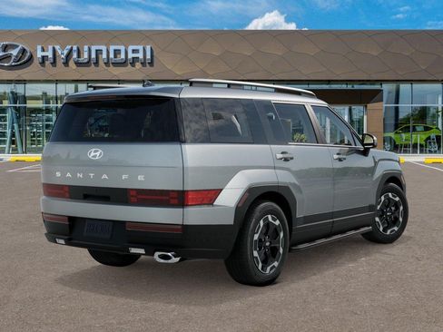 New 2026 Hyundai Santa Fe SEL FWD image 4