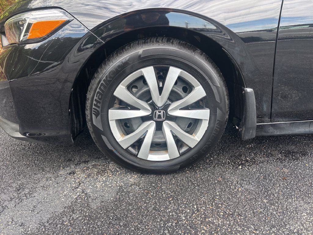 Used 2026 Honda Civic LX image 27