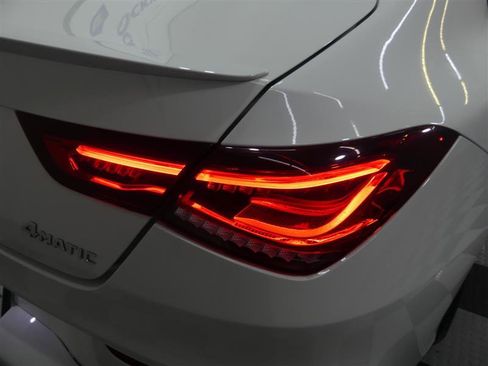 Used 2020 Mercedes-Benz CLA 250 4MATIC image 16