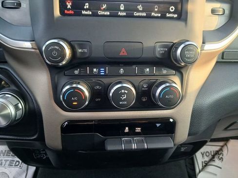 Used 2020 RAM 1500 Laramie image 31