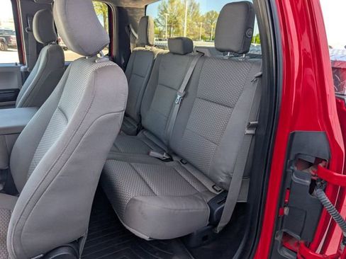 Used 2015 Ford F150 XLT AWD/4WD image 17