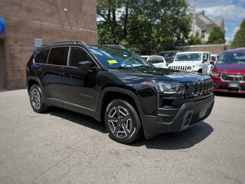 New 2026 Jeep Cherokee Laredo AWD/4WD image 3
