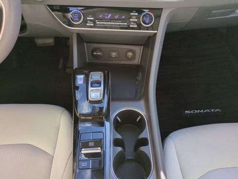 Certified 2023 Hyundai Sonata SEL image 18