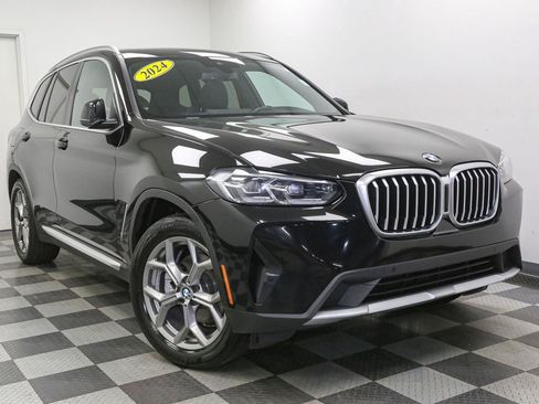 Used 2024 BMW X3 xDrive30i AWD/4WD image 2