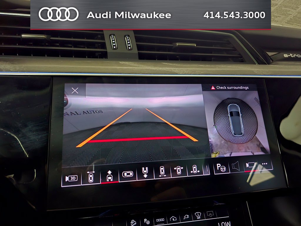 Used 2024 Audi Q8 e-tron Prestige w/ Prestige Package AWD/4WD image 29