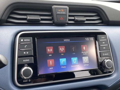 New 2025 Nissan Versa SV w/ Trunk Package image 26