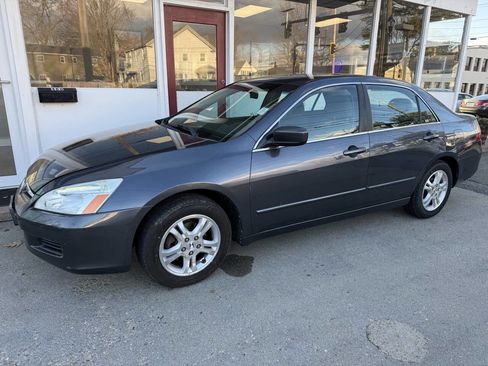 Used 2007 Honda Accord SE image 3