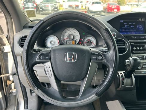 Used 2014 Honda Pilot LX image 18