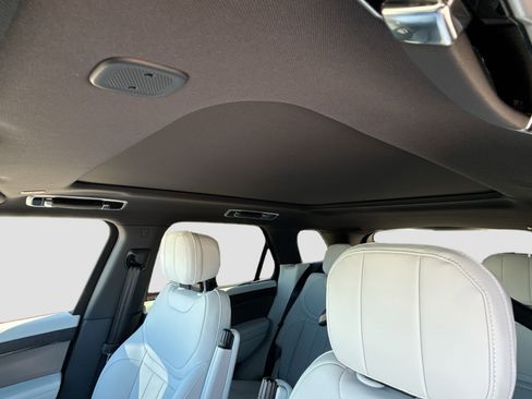 New 2026 Land Rover Range Rover Sport SE image 26