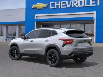 New 2026 Chevrolet Trax LT w/ Driver Confidence Package