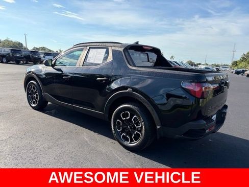 Used 2022 Hyundai Santa Cruz SEL w/ Activity Package FWD image 4