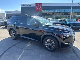 Used 2024 Nissan Pathfinder SV AWD/4WD video 1