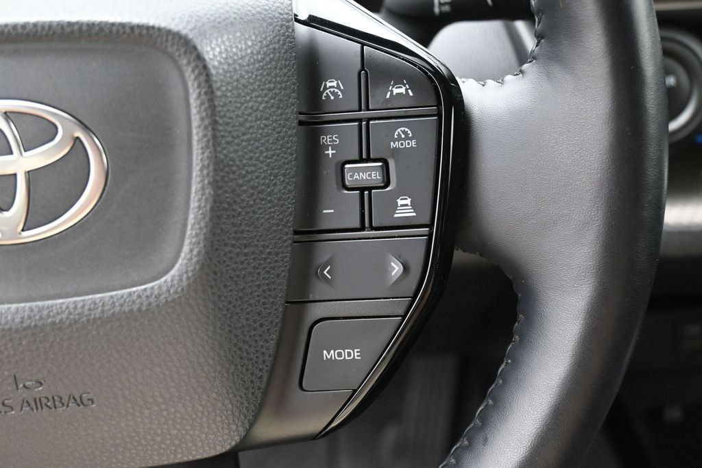 Certified 2024 Toyota Prius XLE FWD image 17