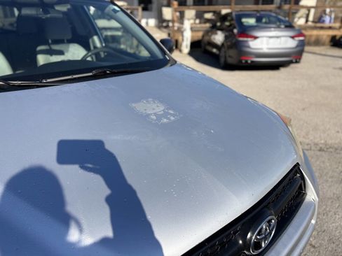 Used 2012 Toyota RAV4 4WD image 7